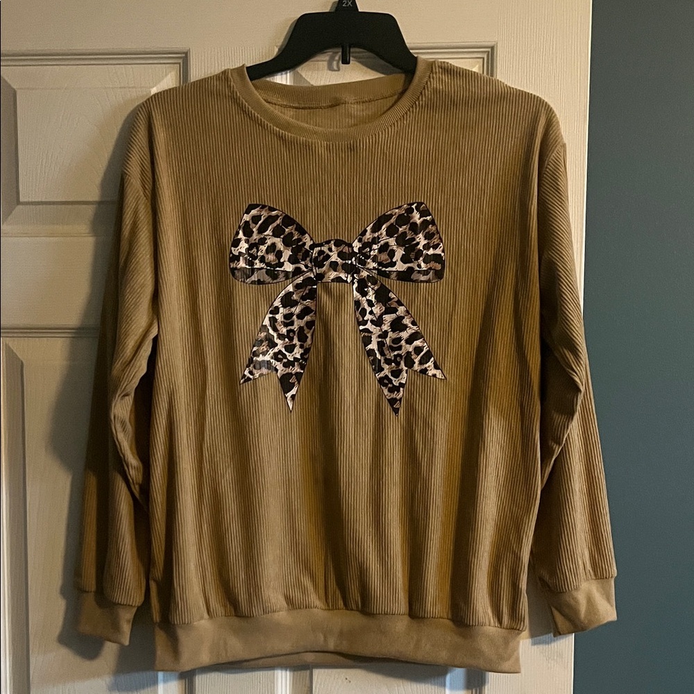 Leopard Print Bow Corduroy Sweatshirt - Picture 2 of 5
